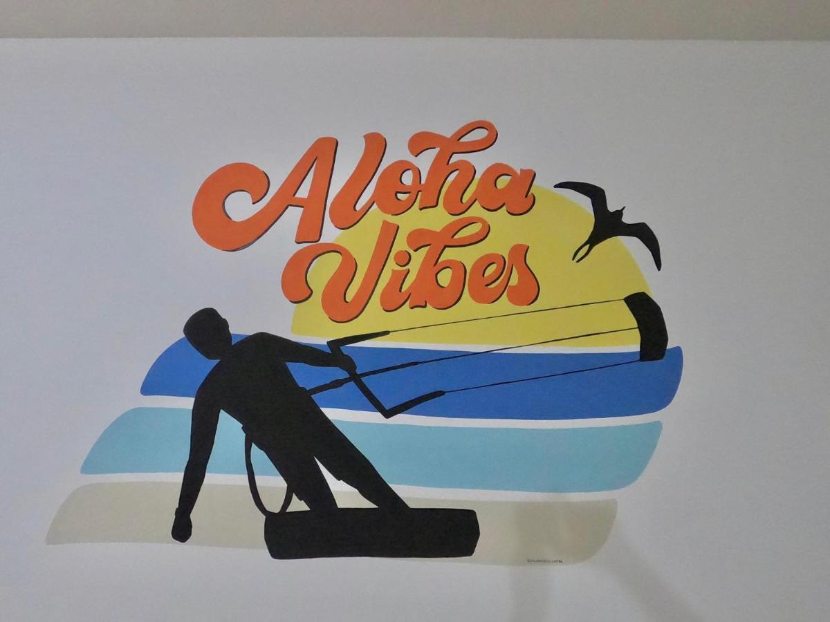 Aloha Vibes Ap -beach Place